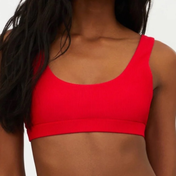 Red Bikini Set - Picture 4 of 6